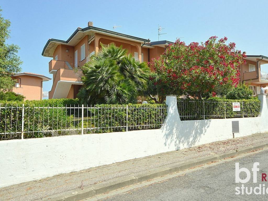 Appartamento a Rosignano marittimo in Via Arno - Foto 2