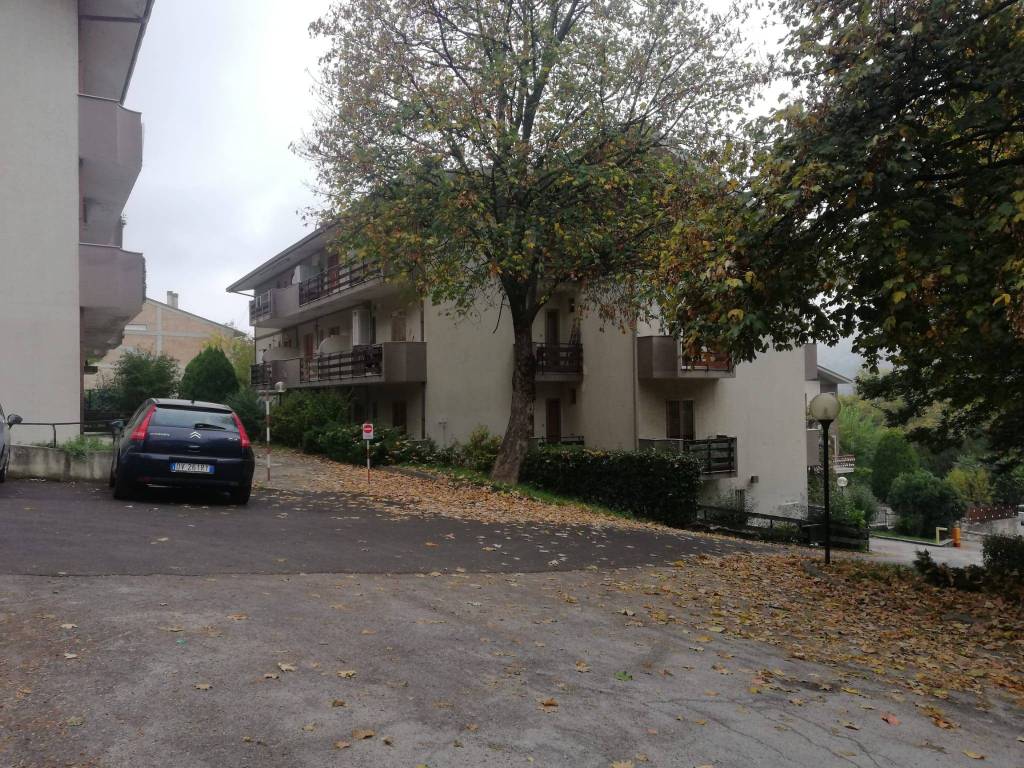 Appartamento a Caramanico terme in Viale della Libertà - Foto 2