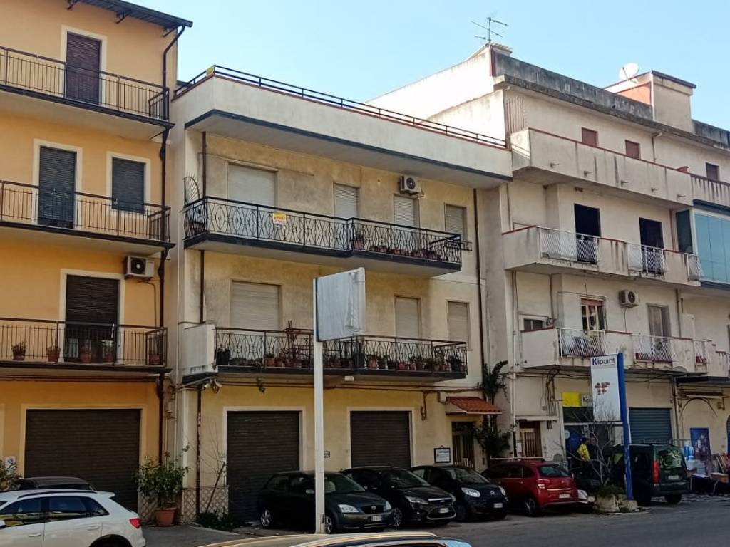Appartamento a Gioia tauro in Via Nazionale 18, 124 - Foto 3