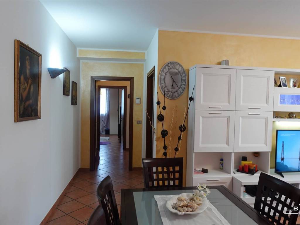 Appartamento a Guastalla in Via Vittorio Bertazzoni, 47 - Foto 3