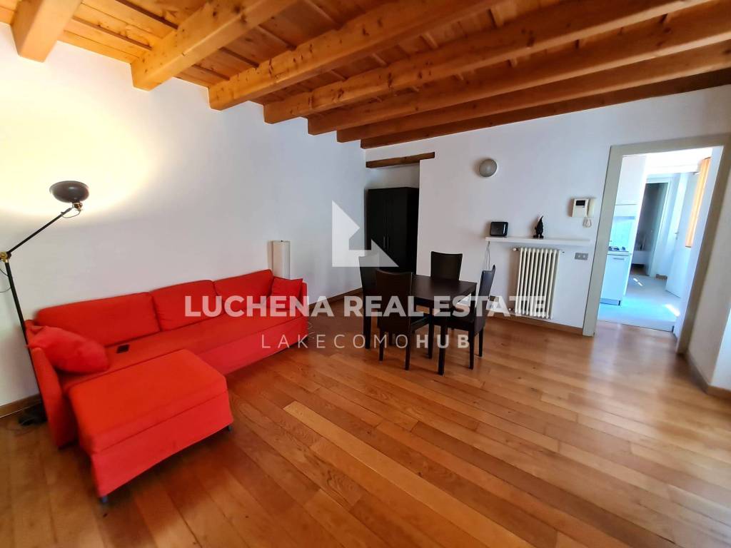 Appartamento a Como in Via Cinque Giornate, 46 - Foto 2