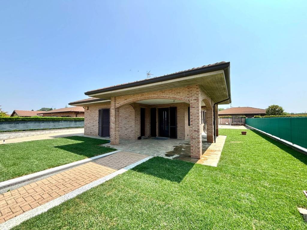 Villa a Alessandria in Via Carella, 8 - Foto 2