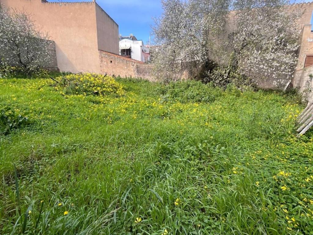 Terreno a Calasetta in Via Siciliani, 23 - Foto 2