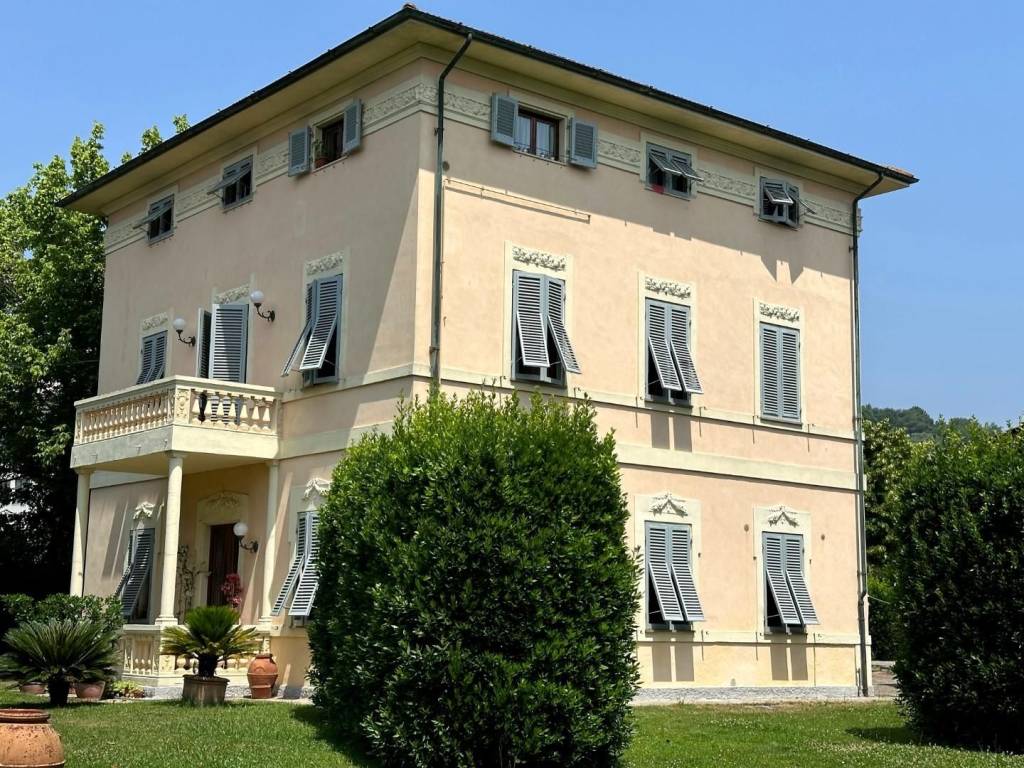 Villa a Porcari - Foto 2