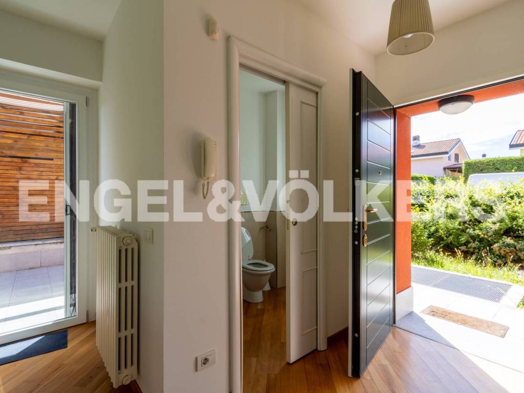 Villa a Azzate in Via Pietro Mascagni - Foto 3