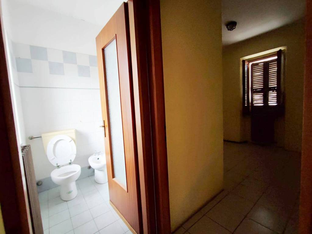 Appartamento a Fontaneto d'agogna in Piazza San Rocco, 2 - Foto 4