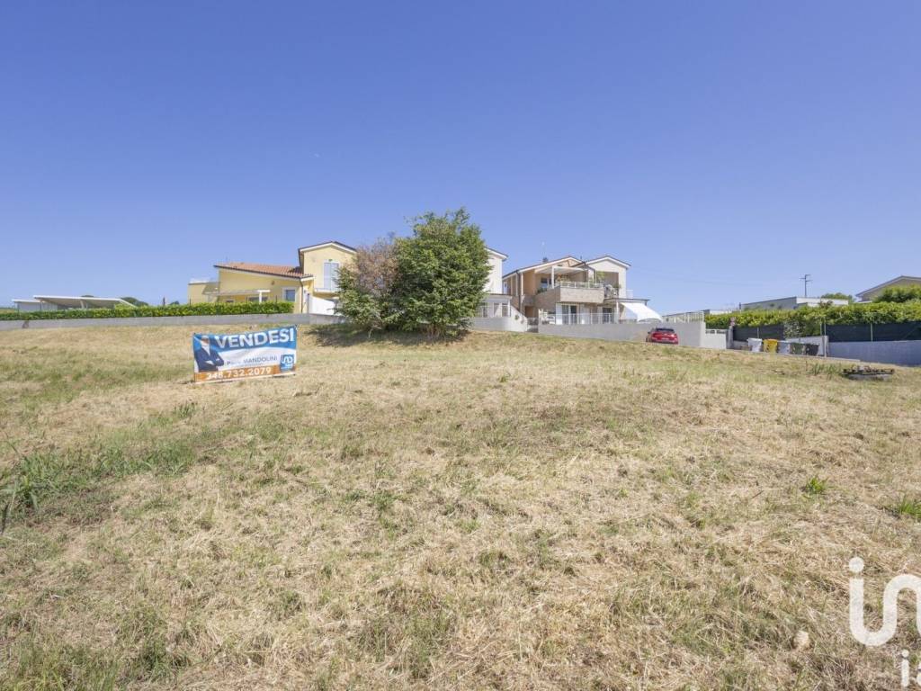 Terreno a Osimo in Via Luigi Tenco, 61 - Foto 3