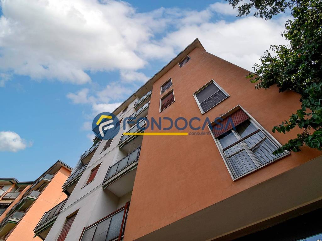 Appartamento a Lodi in Via Nino Dall'Oro, 12 - Foto 2