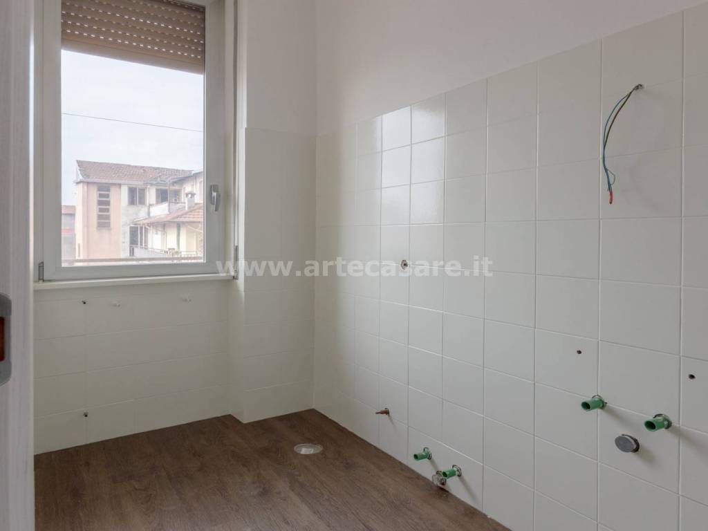 Appartamento a Samarate in Via dello Statuto - Foto 4