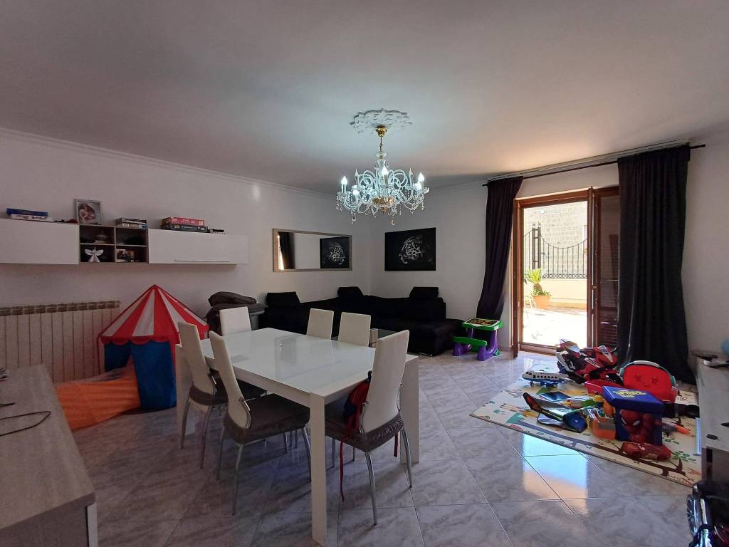 Appartamento a Caserta in Via Camillo Golgi, 26 - Foto 2