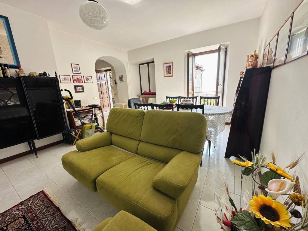Casa indipendente a Calolziocorte in Via Alessandro Manzoni, 16 - Foto 2