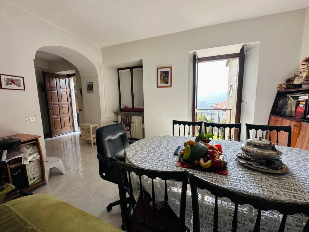 Casa indipendente a Calolziocorte in Via Alessandro Manzoni, 16 - Foto 3