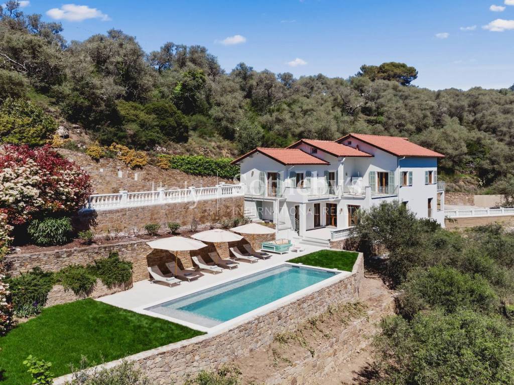 Villa a Dolceacqua in Strada Vicinale San Gregorio - Foto 2