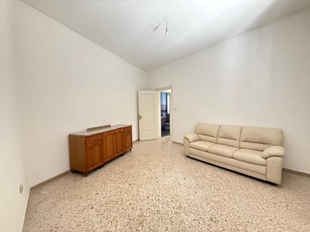Appartamento a Carini in Via Sant'Anna, 36 - Foto 2