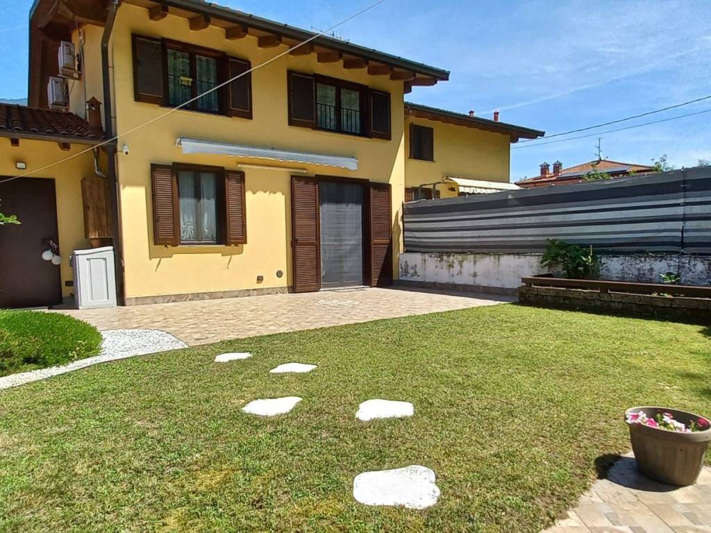 Villetta a schiera a Cittiglio in Via Giuseppe Garibaldi, 70 - Foto 5