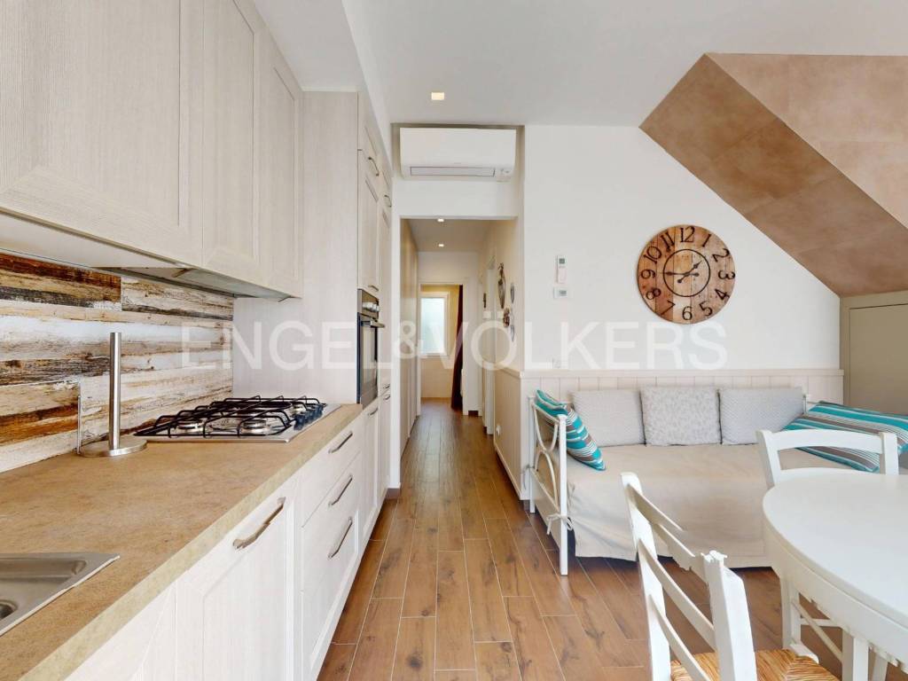 Villa a Riccione in Viale Enrico Toti, 5 - Foto 4
