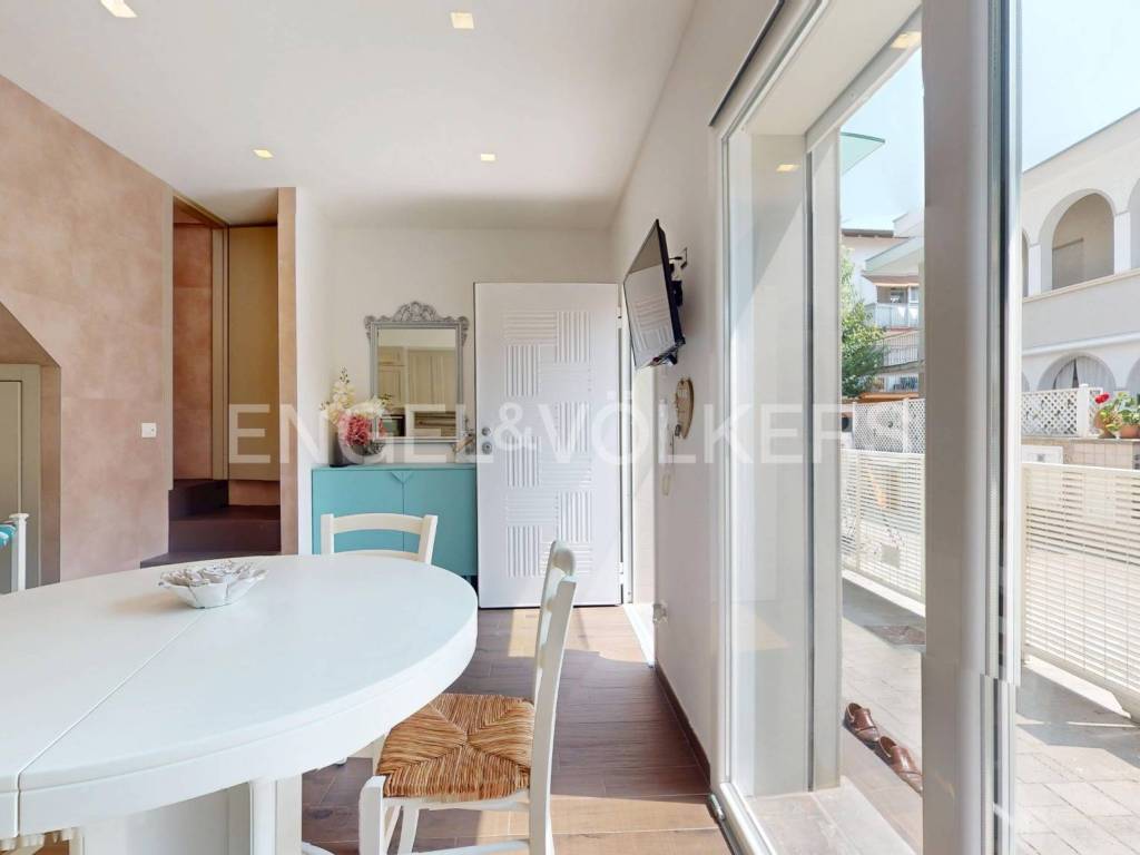 Villa a Riccione in Viale Enrico Toti, 5 - Foto 5