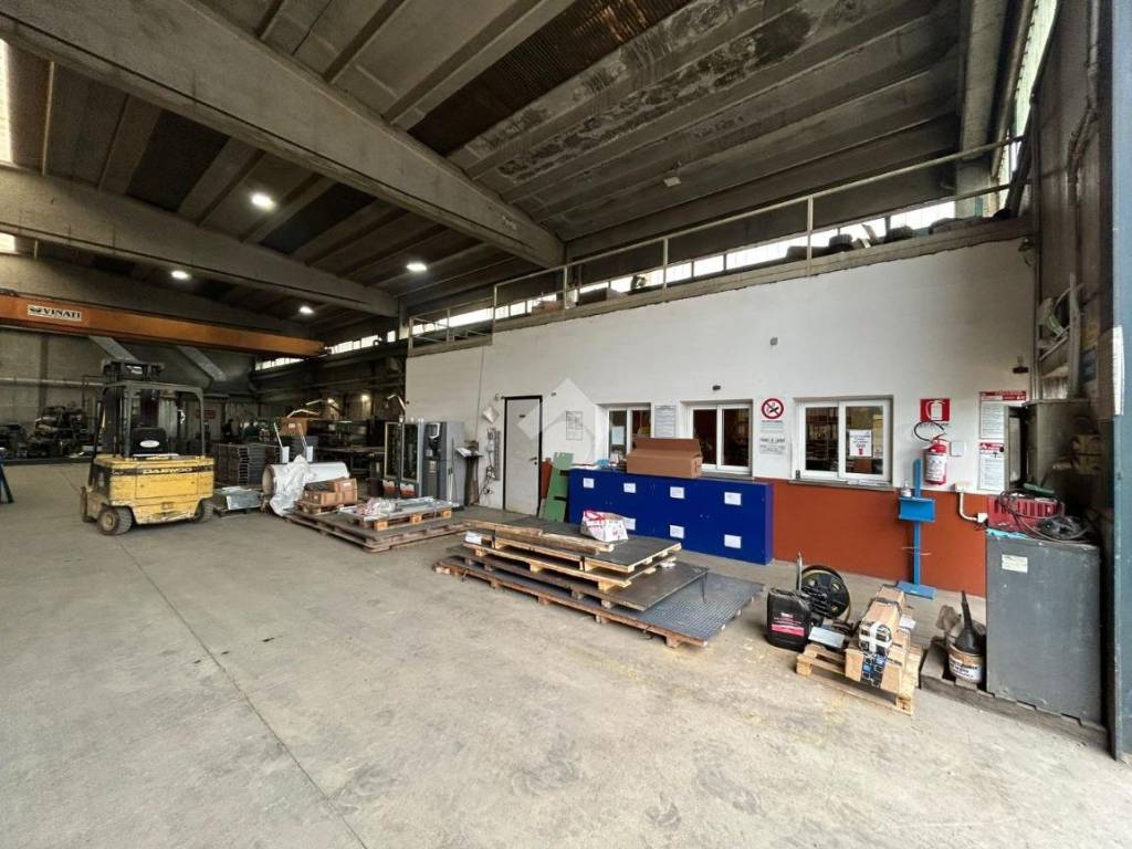Immobile a Capriano del colle in Via Industriale, 122 - Foto 3