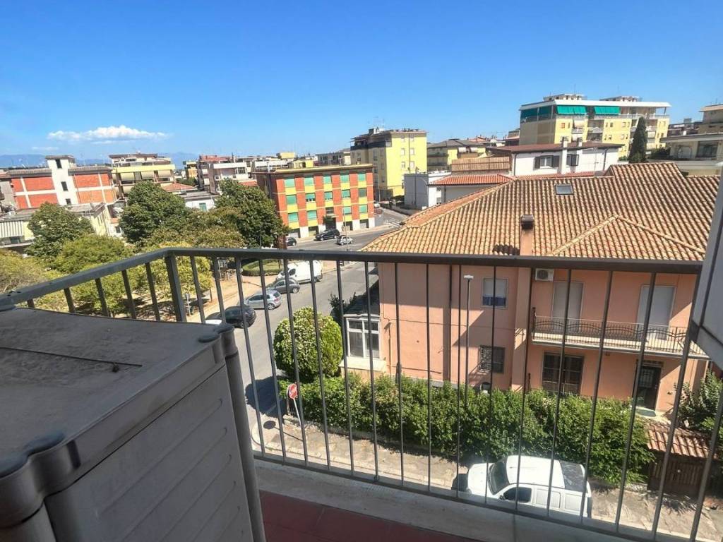 Attico / mansarda a Aprilia in Via Veneto, 11 - Foto 4