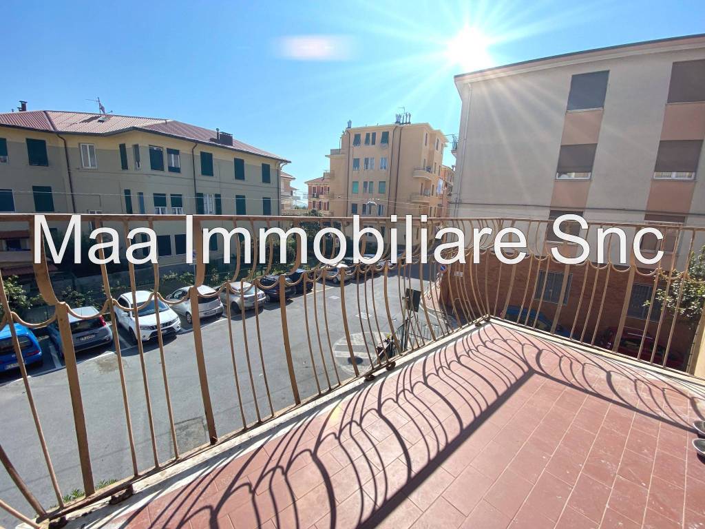 Appartamento a Albissola marina in Via Francesco Cilea, 1 - Foto 4