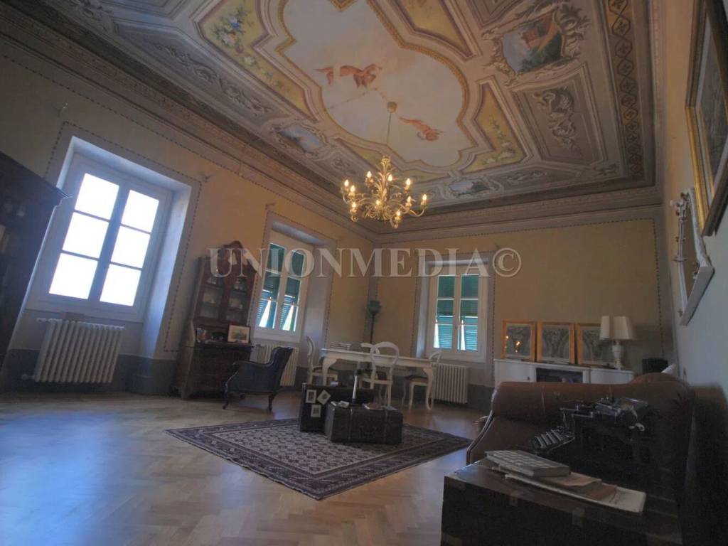Appartamento a Sarzana in Via Porta Parma, 12 - Foto 2