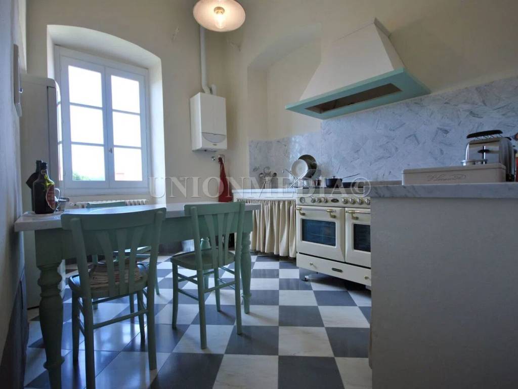 Appartamento a Sarzana in Via Porta Parma, 12 - Foto 5