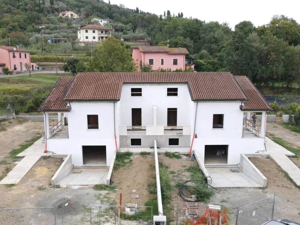 Villa a Sarzana in Via Turì, 22 - Foto 2