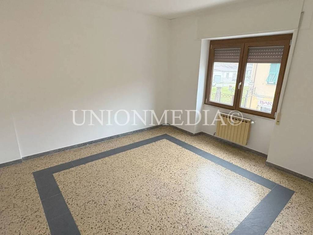 Appartamento a Sarzana in Via Ippolito Landinelli S.N.C. - Foto 5