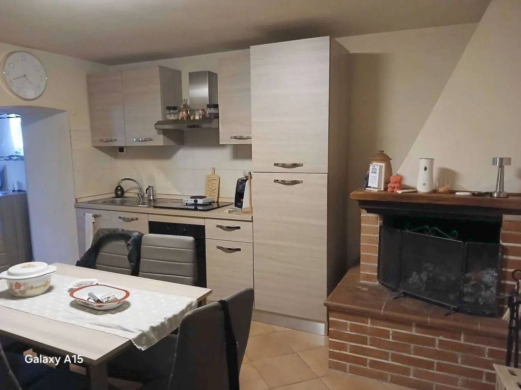 Appartamento a Castelnuovo magra in Via Carbone S.N.C. - Foto 5