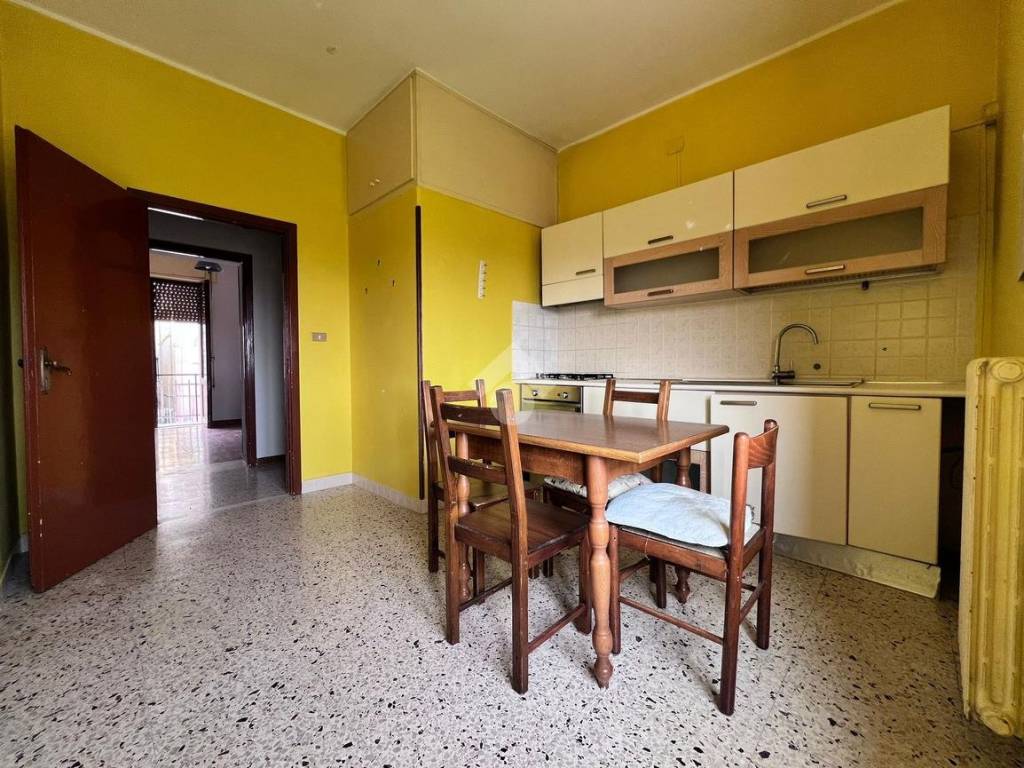 Appartamento a Frosinone in Viale Napoli, 124 - Foto 2