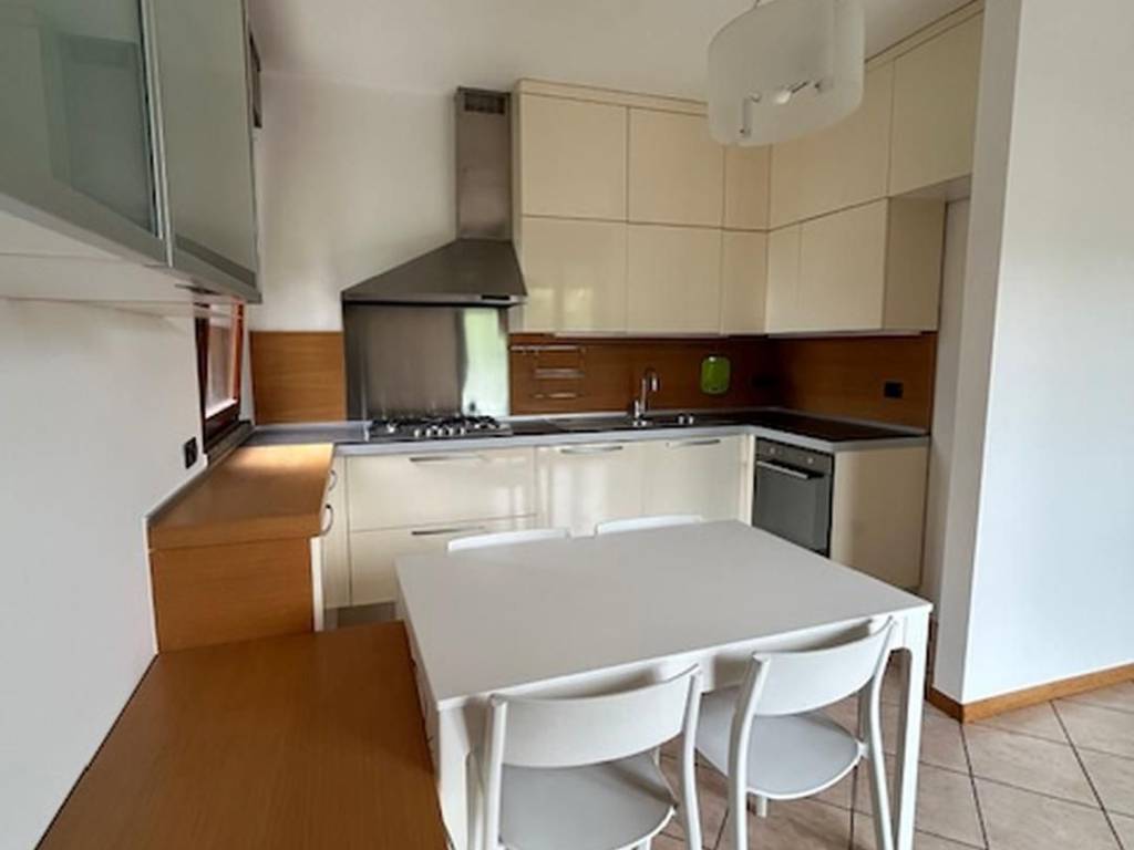 Appartamento a Cernobbio in Via Guglielmo Marconi - Foto 4