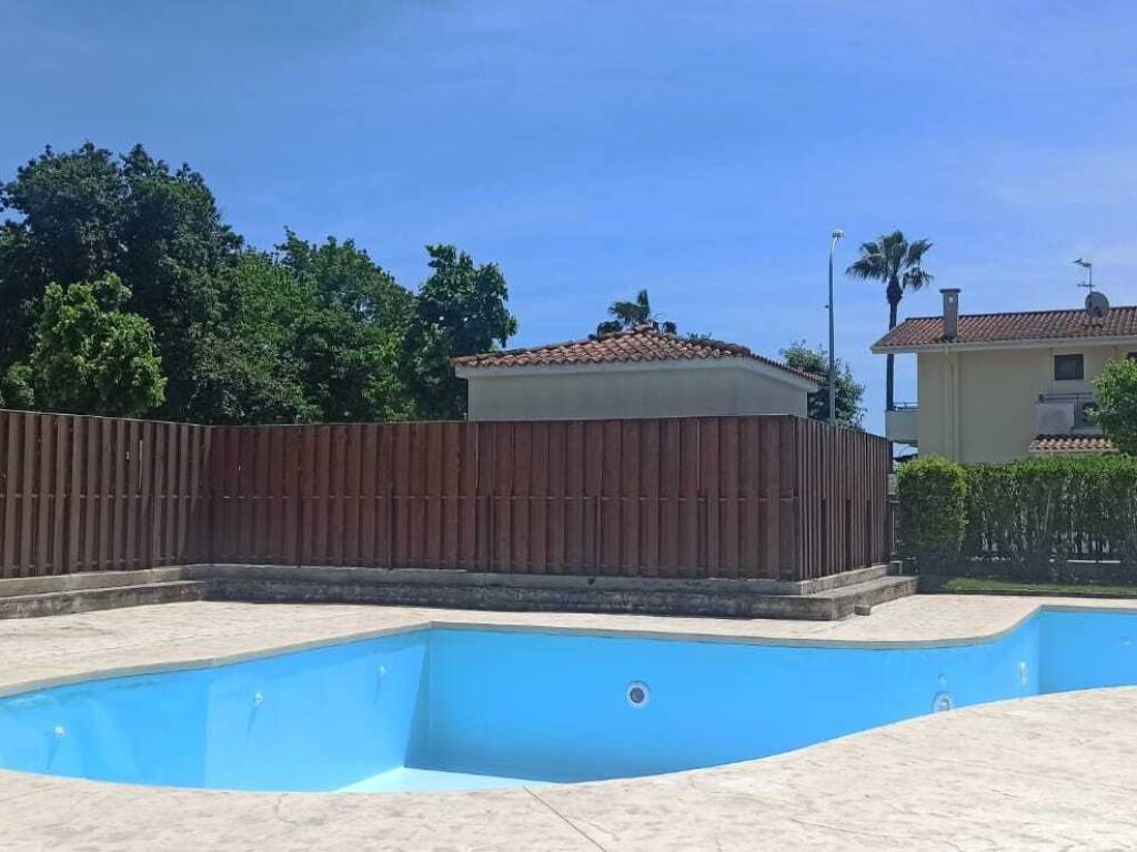 Villetta a schiera a Sabaudia in Viale Sardegna - Foto 3