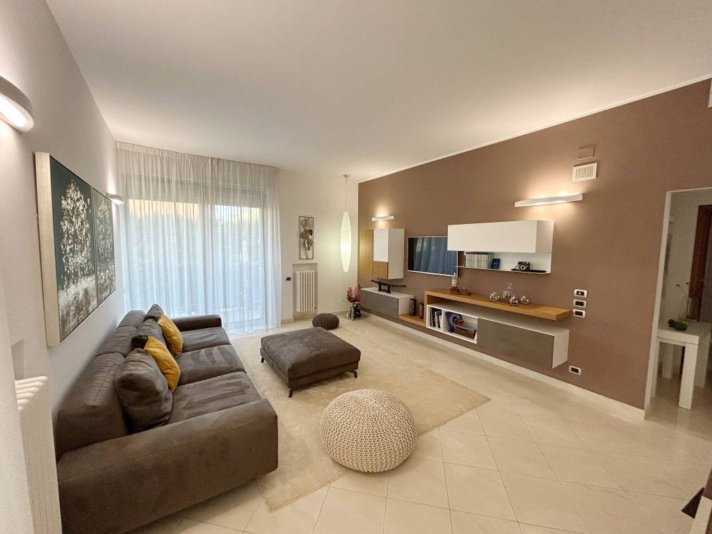 Appartamento a Lecce in Via Giulio Cesare Vanini - Foto 4