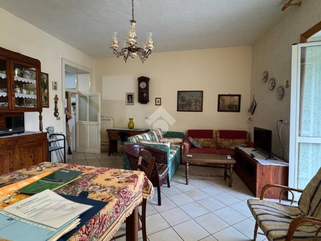 Appartamento a Giffoni valle piana in Via Crescenzo Delle Donne, 4 - Foto 3