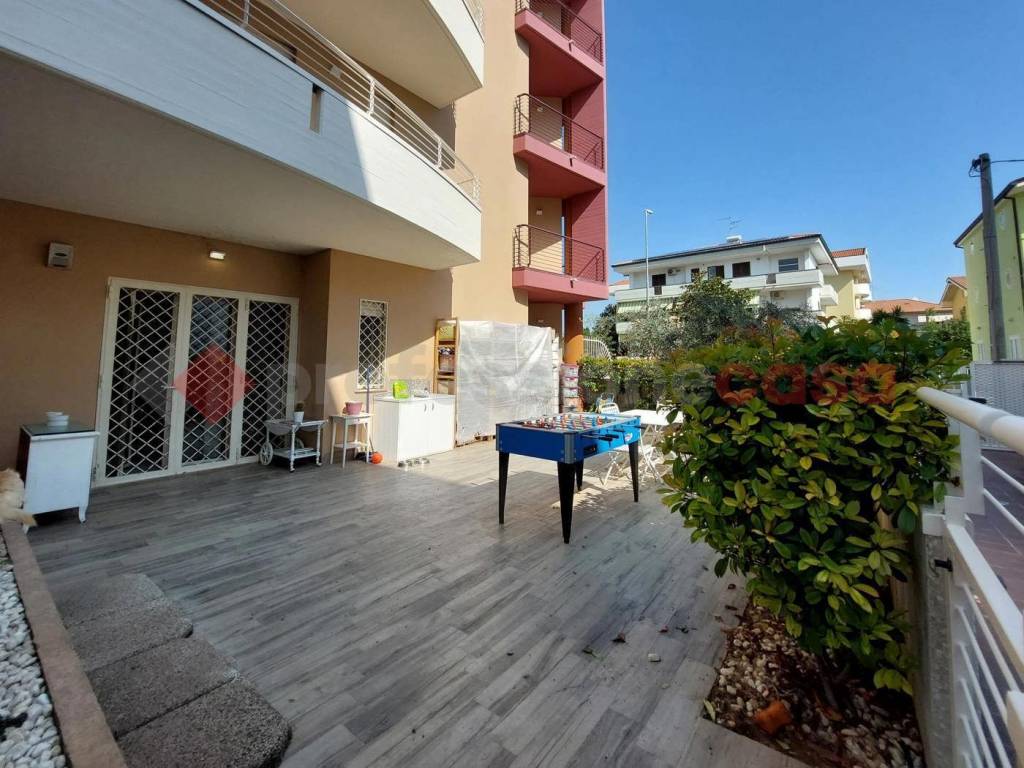 Appartamento a Alba adriatica in Via Toscana, 10 - Foto 2