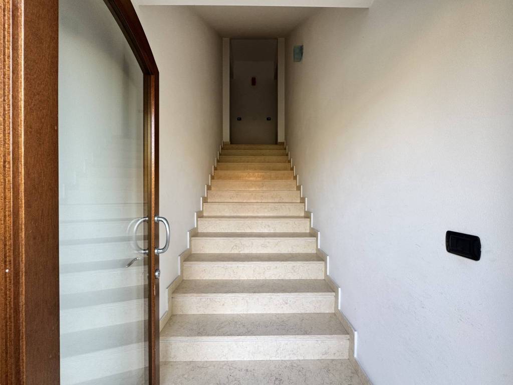 Appartamento a Pastrengo in Via Piovezzano Vecchia, 33 - Foto 5