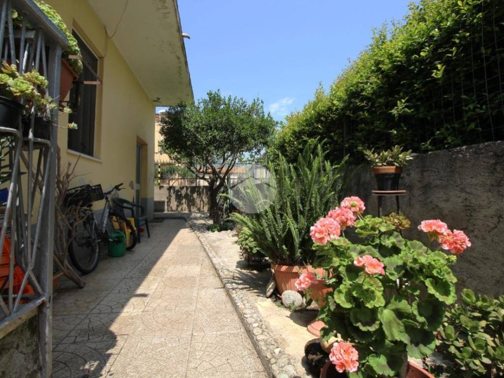 Appartamento a Montepaone in Via Marina, 69 - Foto 4