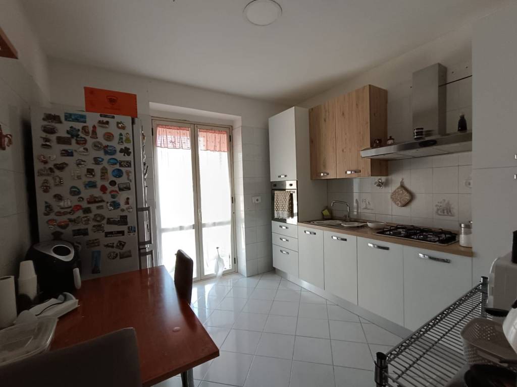 Appartamento a Benevento in Via Girolamo Vitelli - Foto 3