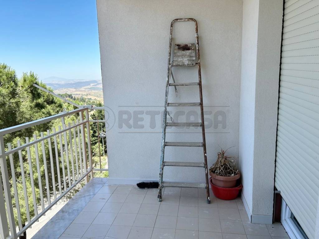 Appartamento a Caltanissetta in cia Fasci Siciliani, 48 - Foto 3