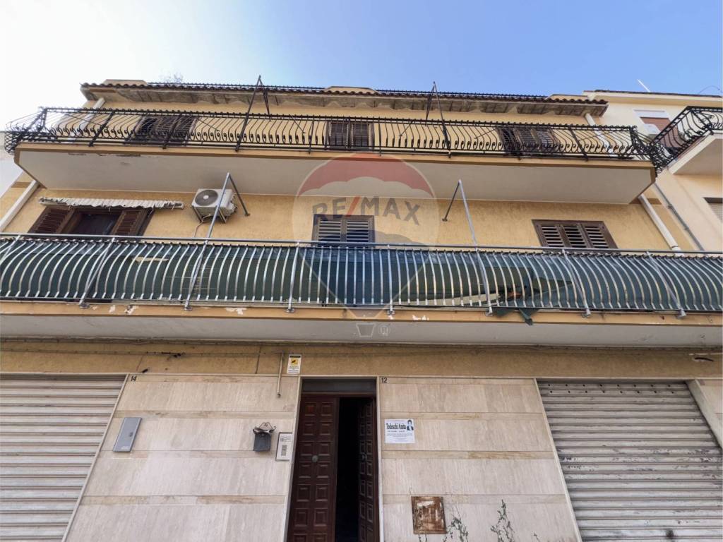 Appartamento a Noto in Via Ugo Foscolo, 12 - Foto 2