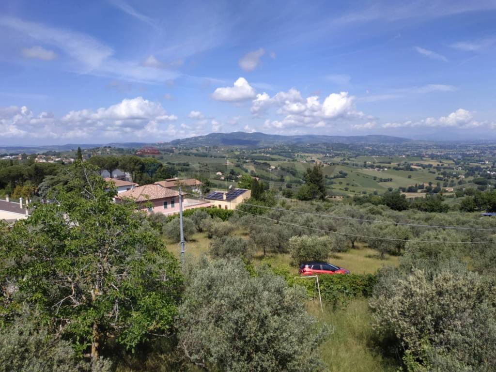 Casa indipendente a Montefalco in Via Benozzo Gozzoli, 13 - Foto 4