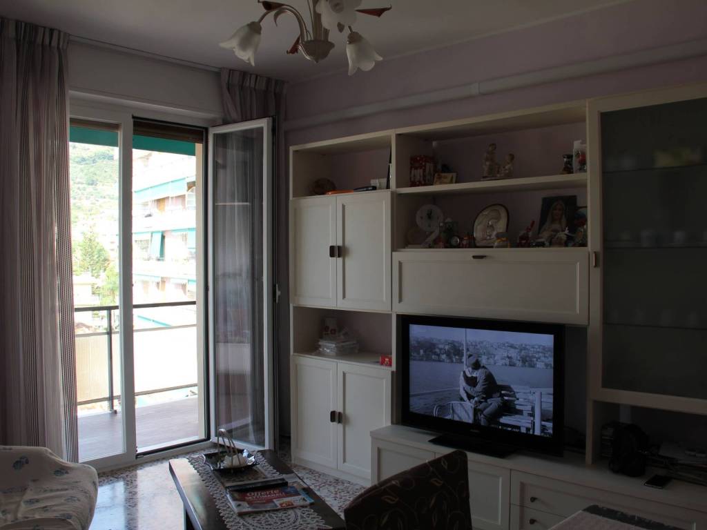 Appartamento a Taggia in Via delle Cornice - Foto 2