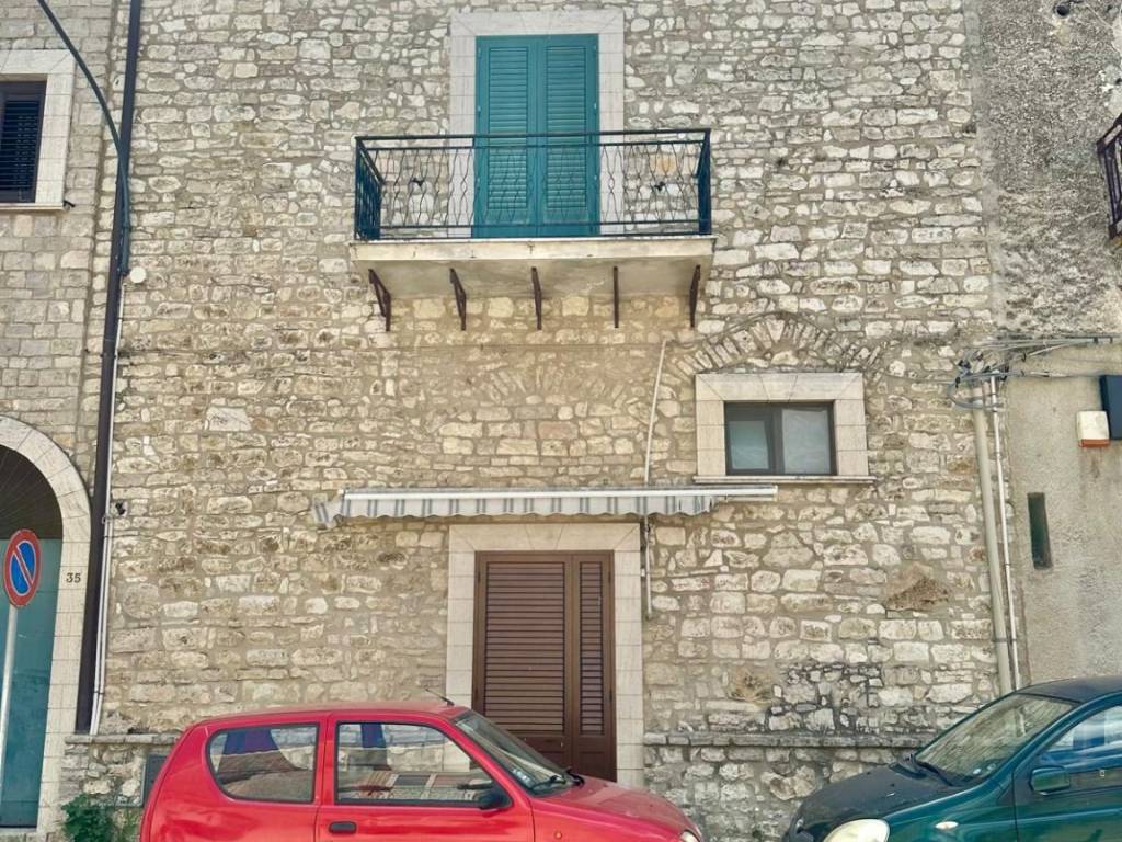 Casa indipendente a Palazzo adriano in Via Francesco Crispi, 35 - Foto 2