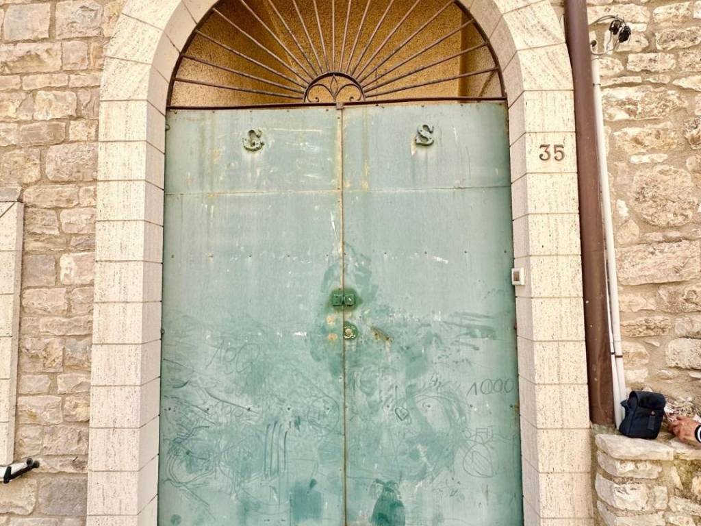 Casa indipendente a Palazzo adriano in Via Francesco Crispi, 35 - Foto 3