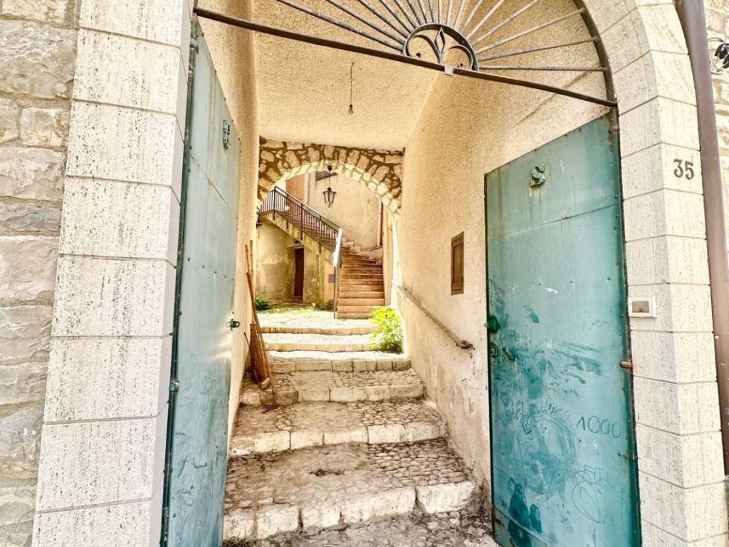 Casa indipendente a Palazzo adriano in Via Francesco Crispi, 35 - Foto 4