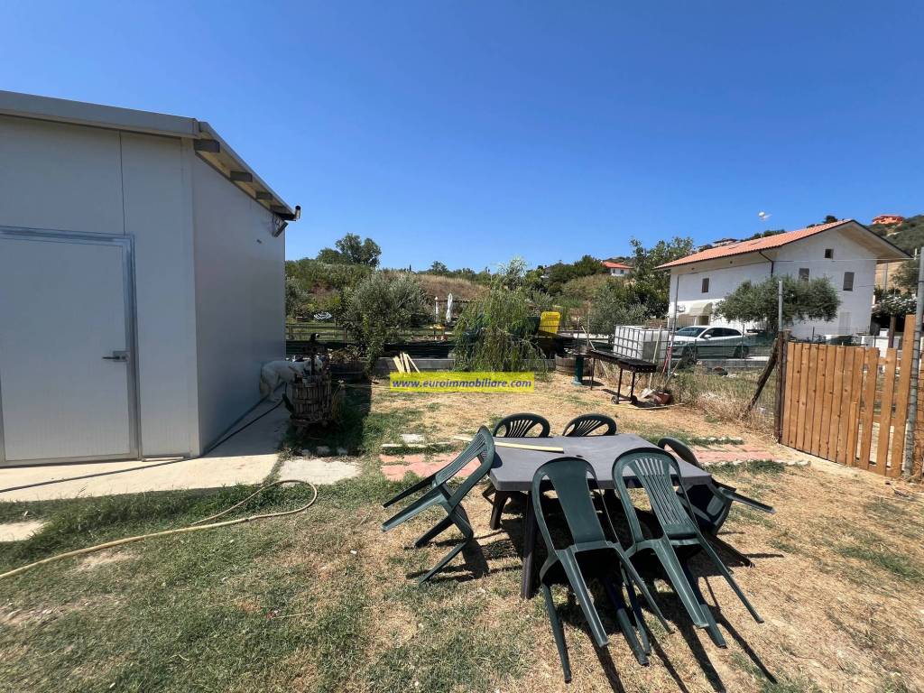 Terreno a Silvi in Contrada San Silvestro - Foto 3