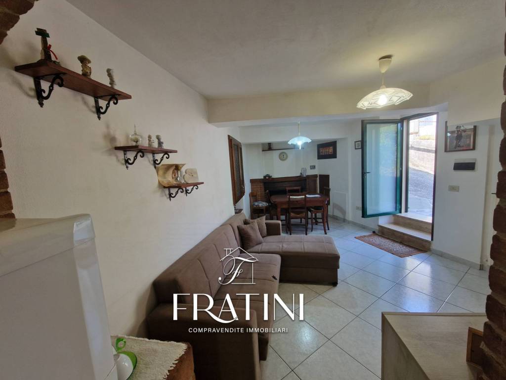Appartamento a Civitella del tronto in Frazione Cerqueto - Foto 4