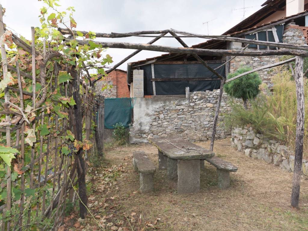 Rustico / casale a Invorio in Via Bertinotti Orlandini, 7 - Foto 5