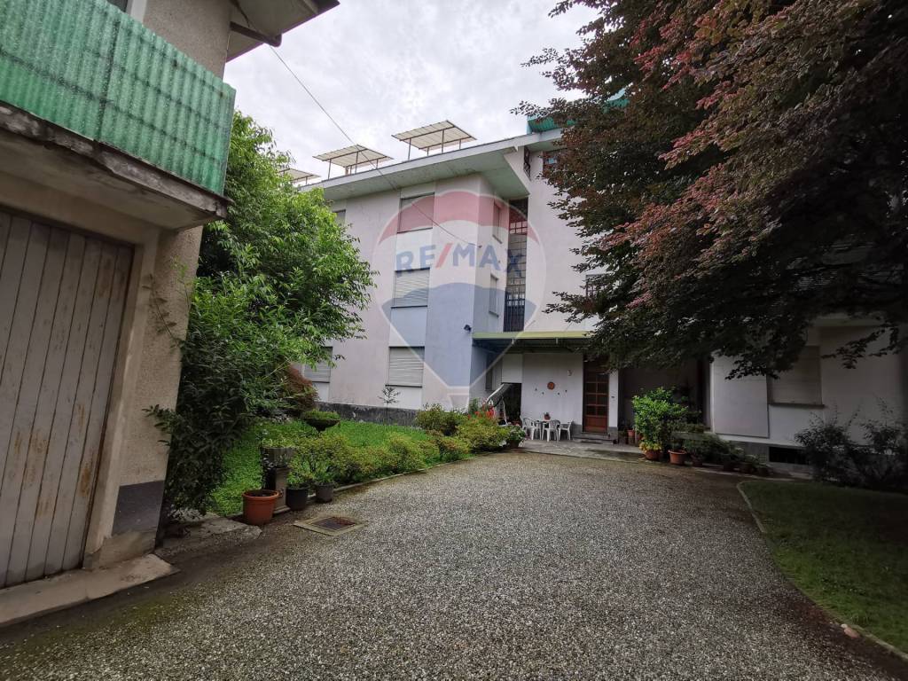 Appartamento a Arona in via san luigi, 48 - Foto 5