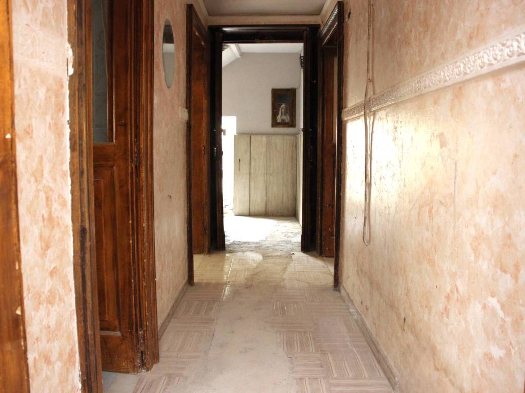 Casa indipendente a Maddaloni in Via Vallone - Foto 5